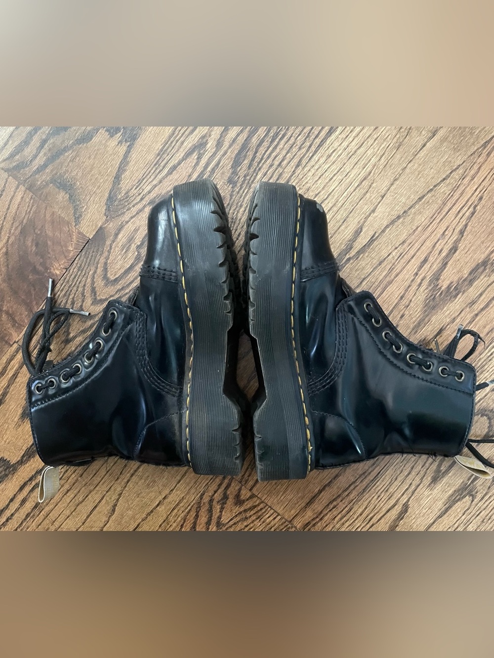 Dr Martens Vegan Sinclair boots - Picture 5 of 6